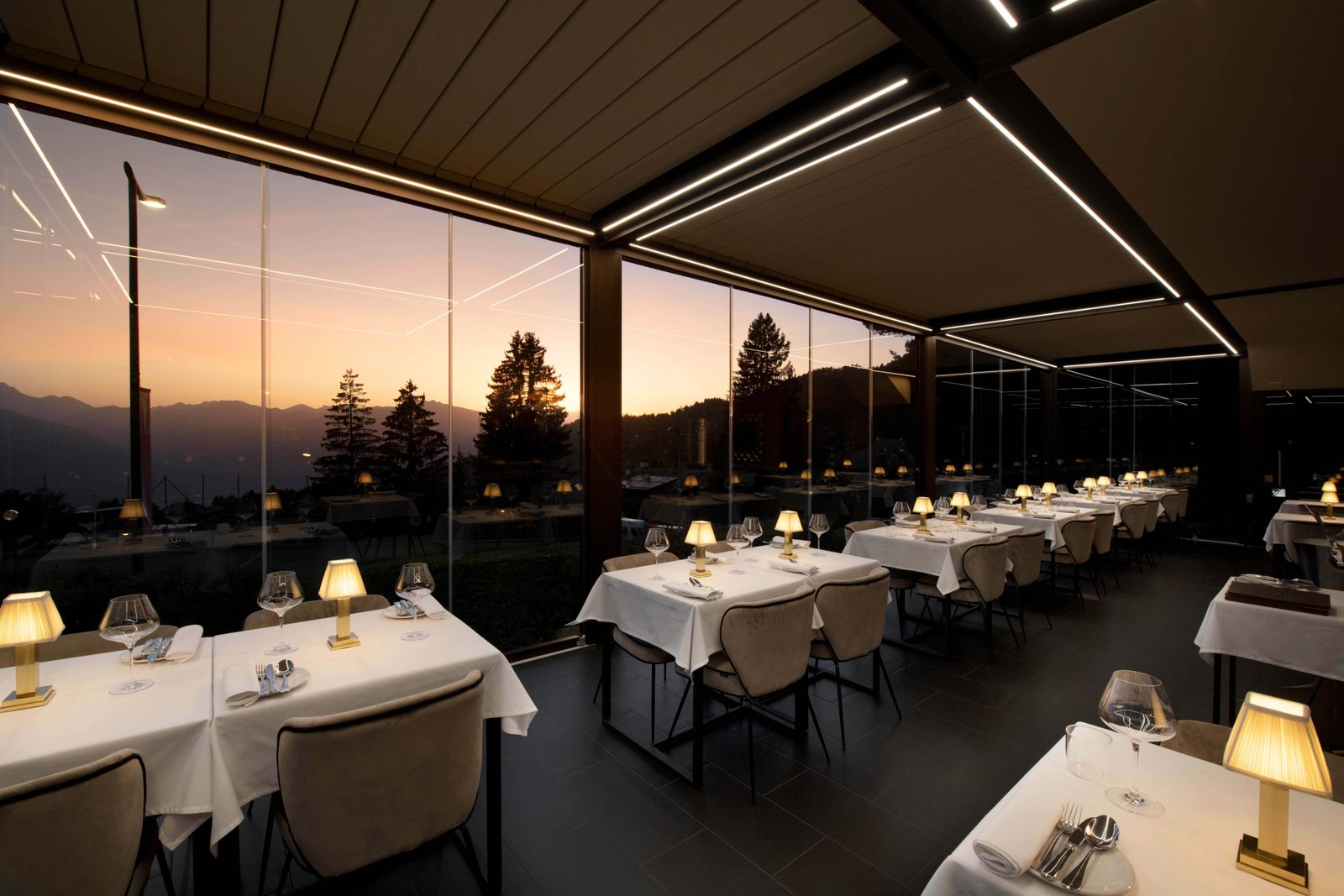 Les Mazots du Clos — Window Project property feature